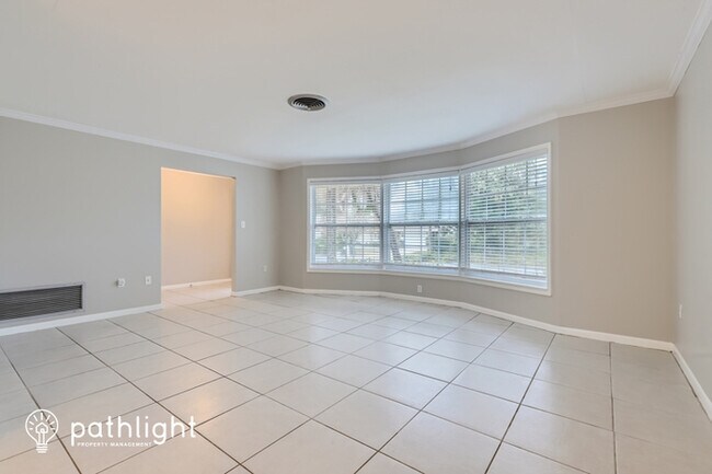 Building Photo - 2272 Habersham Drive