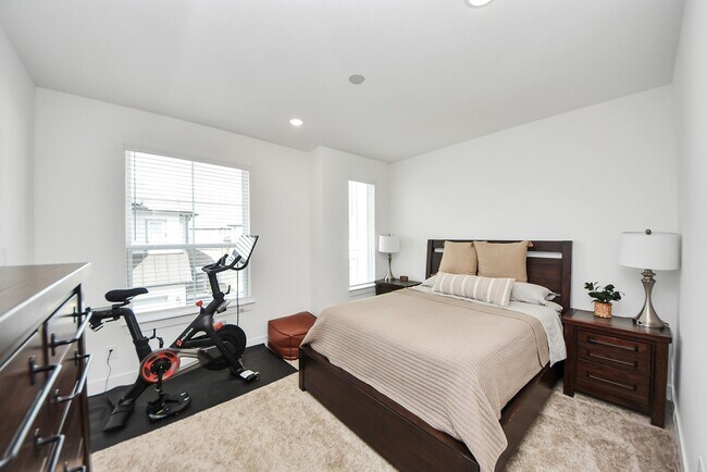 Building Photo - 21202 Fiery Skipper Dr