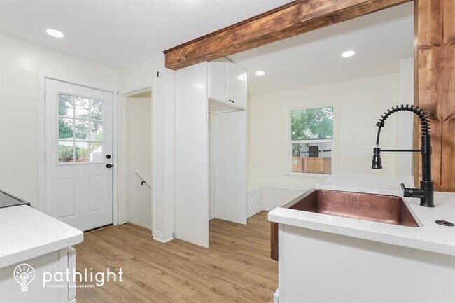 Building Photo - 173 Mond St, Ogden, UT, 84404