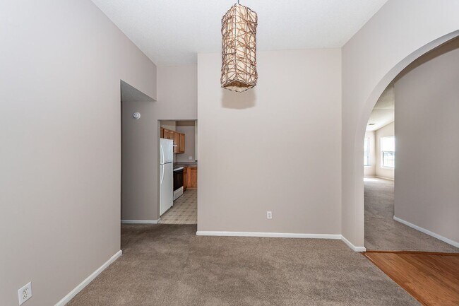 Building Photo - 3 Bedroom, 2 Bathroom Home in Whitehall - ...