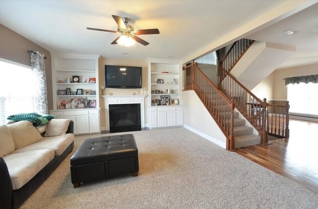 Building Photo - 1425 Red Oak Plantation Dr