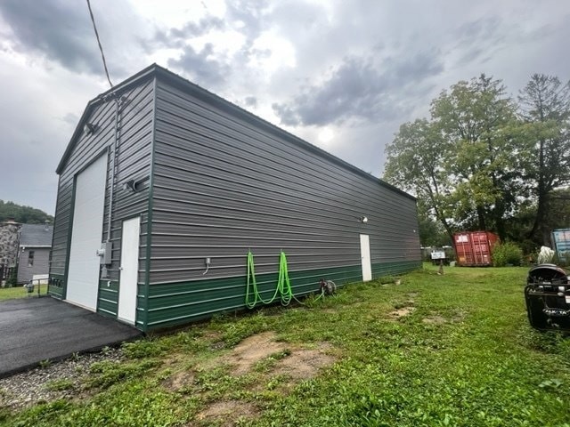 Building Photo - 139 3rd St