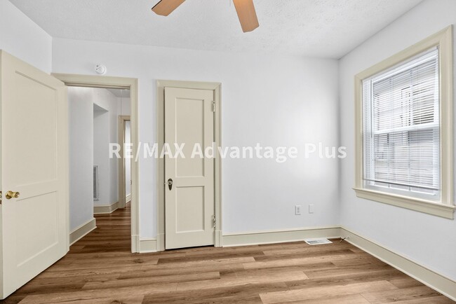 Building Photo - 3 Bedroom 2 Bath in Farmville!