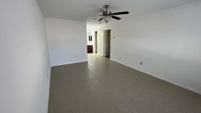 Building Photo - 10555 Turtlewood Ct