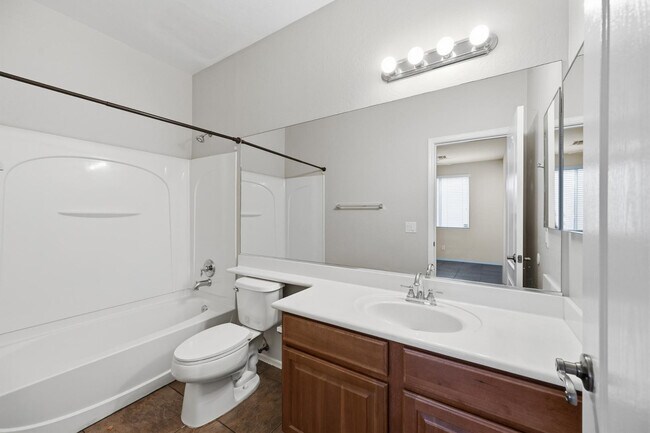 Building Photo - 1637 S Wildrose