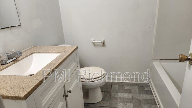 Building Photo - 3411 Chalfont Dr
