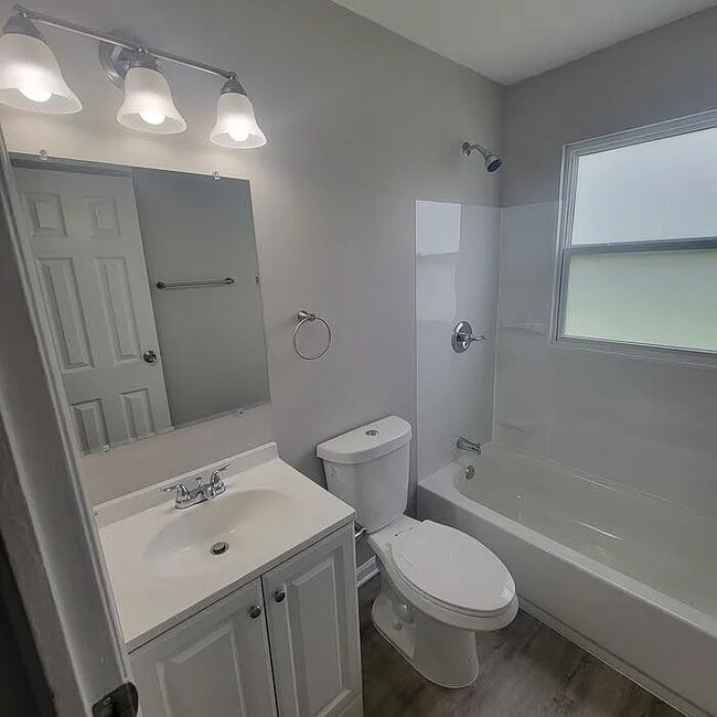 Building Photo - 6720 E 43rd Pl