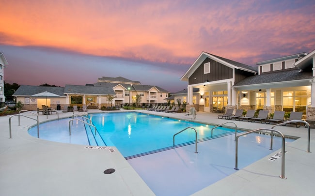 Building Photo - The Station at Savannah Quarters