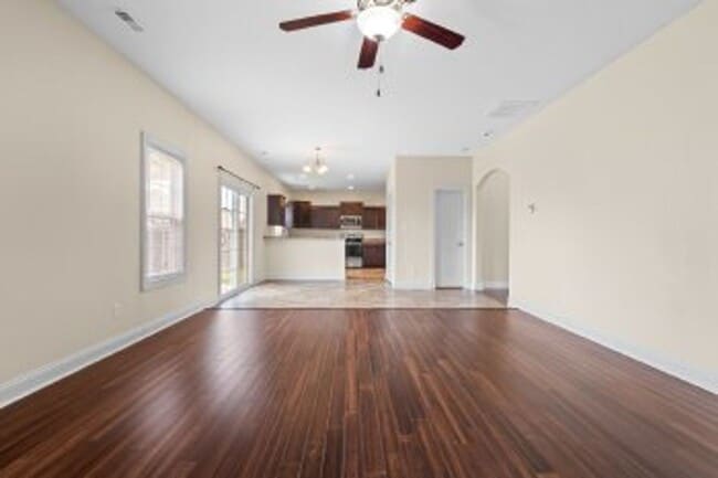 Building Photo - Welcome to Sterling Farms