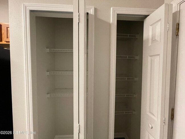 Building Photo - 7931 Melvin Rd