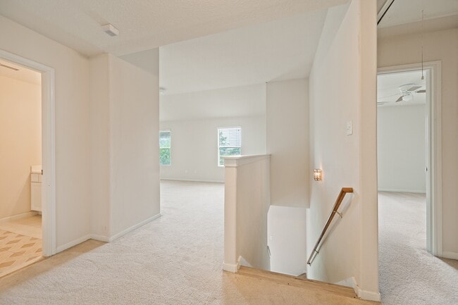 Building Photo - 2923 Ridge Scene Wy