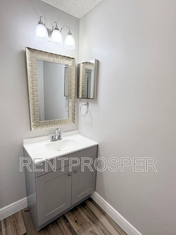 Building Photo - 4269 S Semoran Blvd