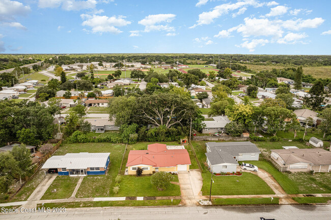 Building Photo - 3424 Mogul Ave