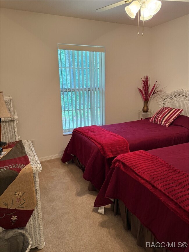 Building Photo - 2858 E Marcia St