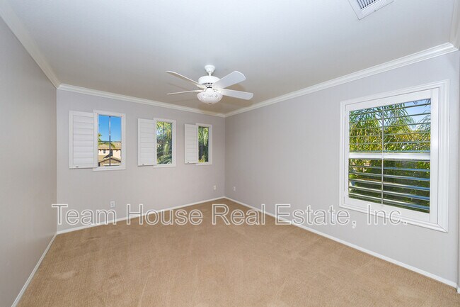 Building Photo - 18210 Shannon Ridge Pl