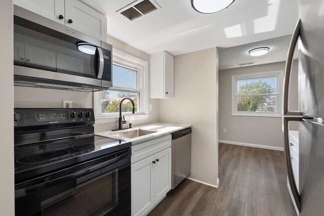 Building Photo - 3-Bedroom Home with Spacious Living and a ...