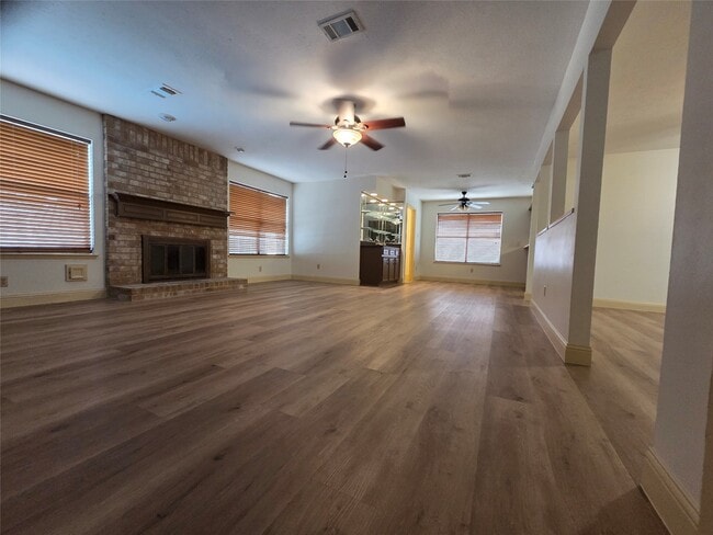 Building Photo - 14718 Earlswood Dr