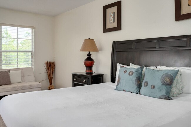 Building Photo - 835 Assembly Ct