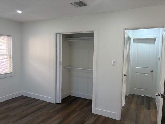 Building Photo - 4131 W 107th St