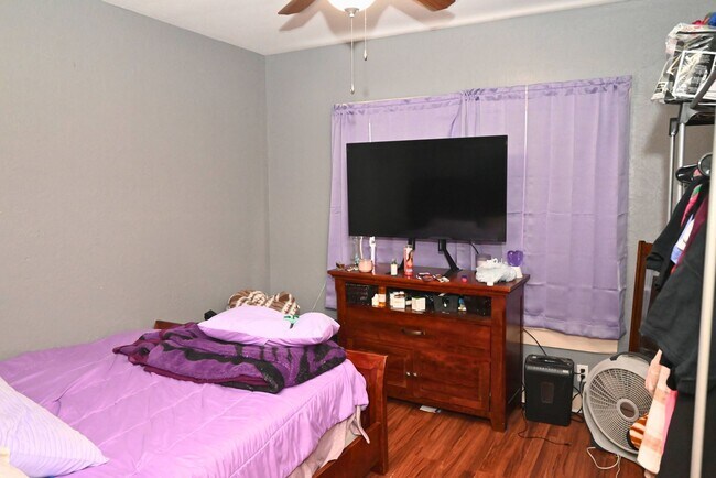 Building Photo - 2173 Ave J