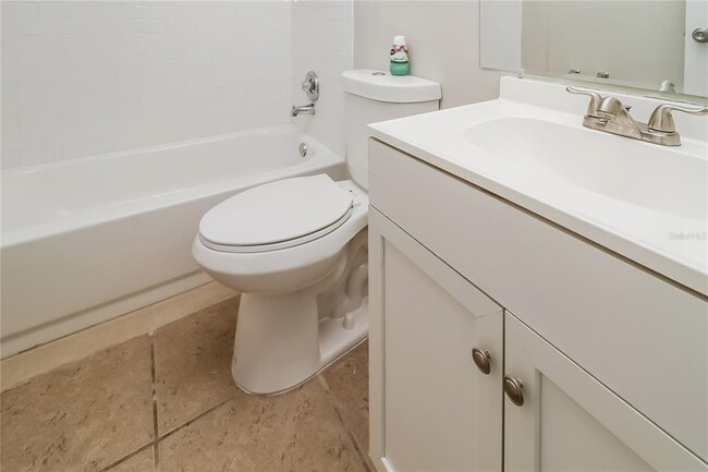 Building Photo - 535 San Lanta Cir