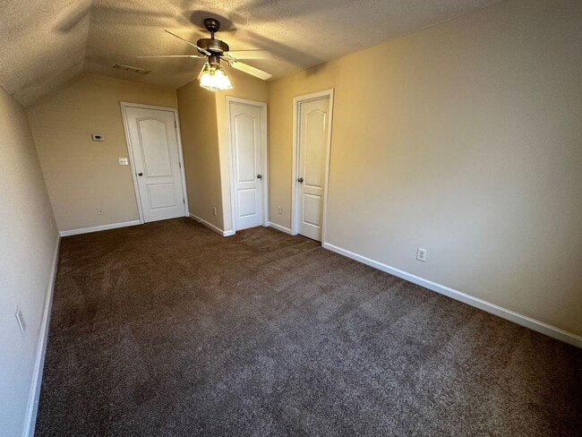 Building Photo - BRIDGEWATER HOME! PRE-LEASING FOR AUGUST 2026!