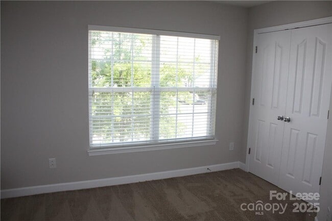 Building Photo - 13316 Calloway Glen Dr