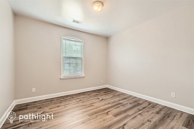 Building Photo - 13720 Laughing Gull Dr