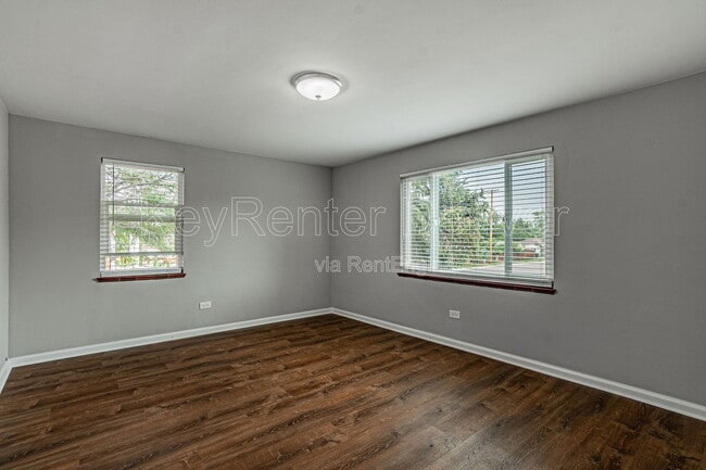 Building Photo - 201 S Meade St