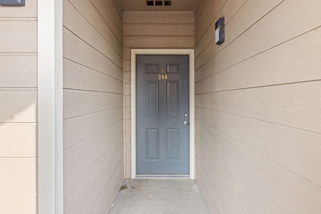 Building Photo - 4545 Wheaton Dr