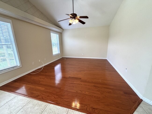 Building Photo - 1553 Maidencane Loop