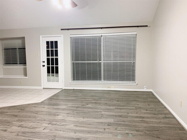 Building Photo - 7703 Hayward Ct