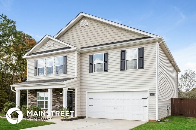 Building Photo - 111 Naples Rd