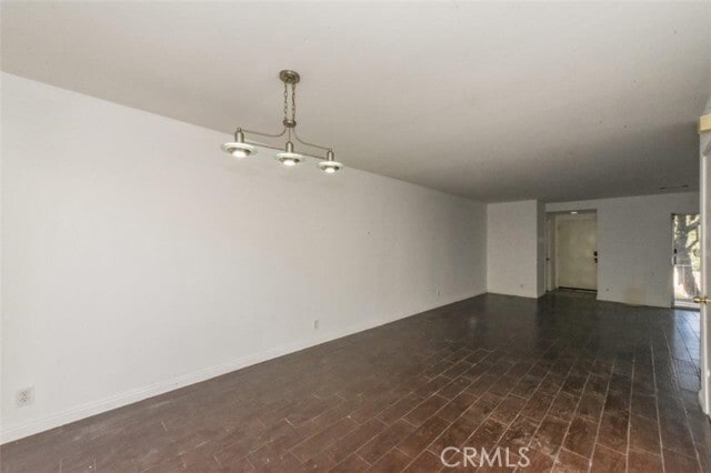 Building Photo - 2057 Dacian Dr S