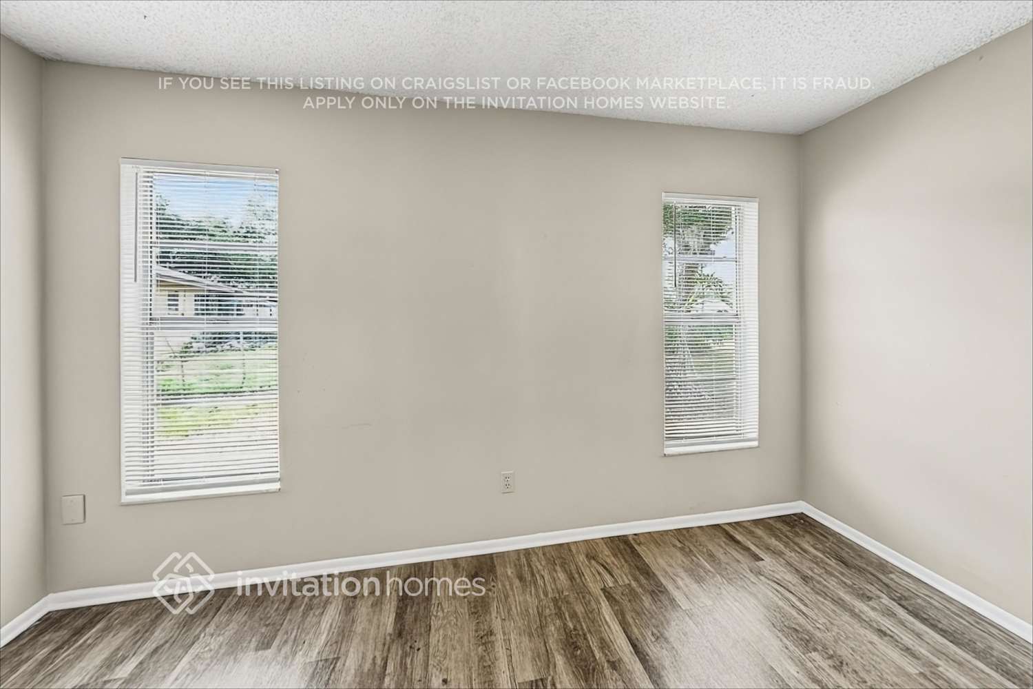 Building Photo - 819 Centerwood Ct
