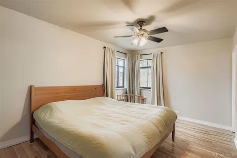 Bedroom - 636 N Washington St