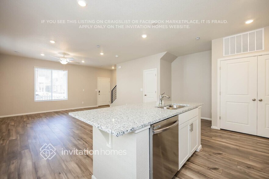 Building Photo - 9271 Oro City Loop