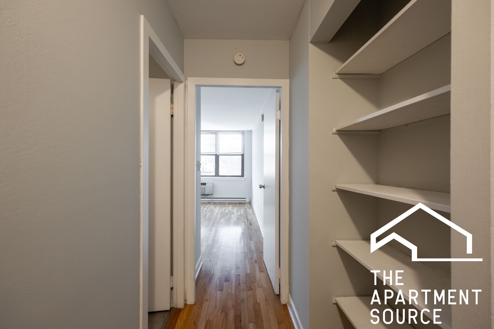 Building Photo - 1435 N Dearborn St