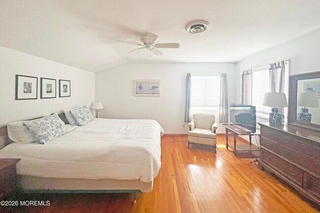 Building Photo - 416 Salem Ave