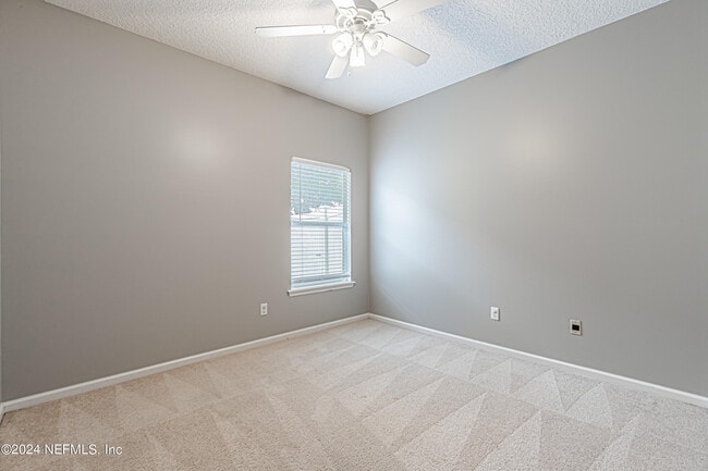 Building Photo - 3174 Hidden Meadows Ct