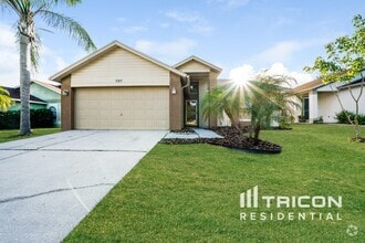 Building Photo - 707 Sand Ridge Dr
