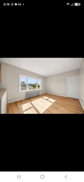 Building Photo - 123 Brooklawn St