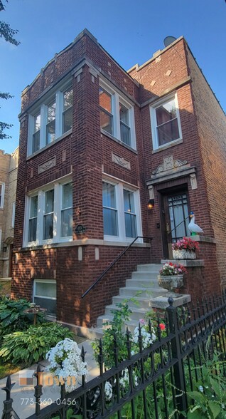 Primary Photo - 4924 N Talman Ave