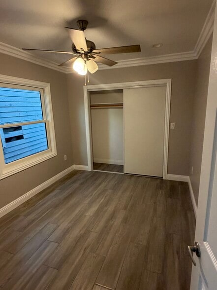 Building Photo - 848 Boston Pl