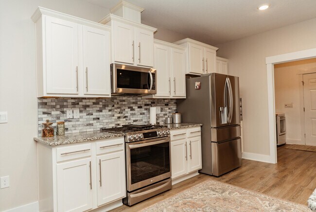 Building Photo - 1106 Shoal River Dr