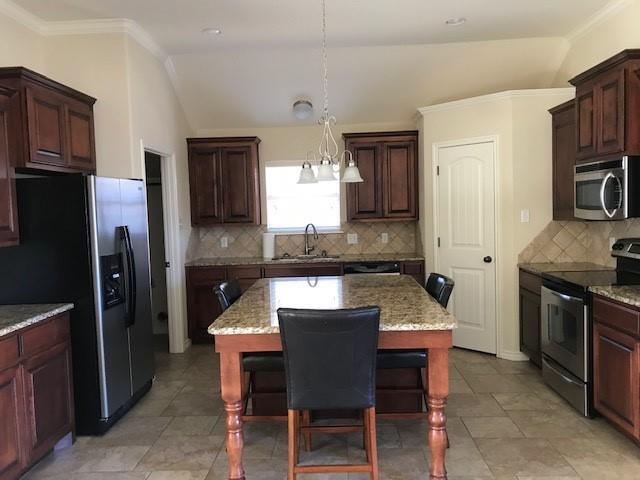 Building Photo - 618 Swift Water Dr