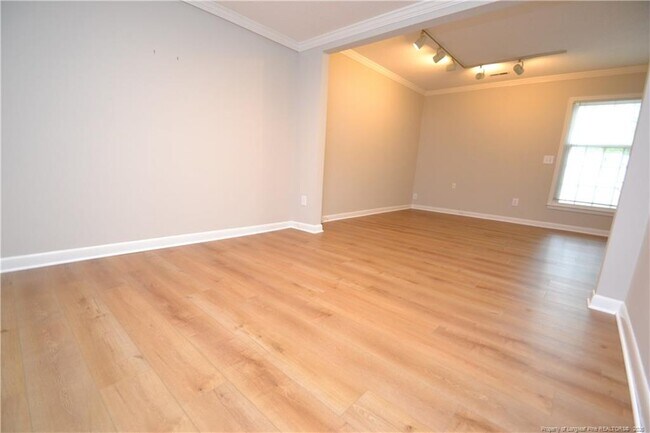 Building Photo - 3111 Morningside Dr