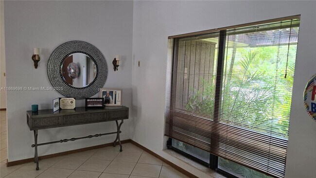 Building Photo - 15305 SW 74th Ct