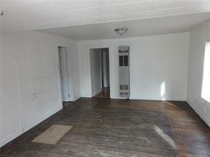 Building Photo - 2025 W Birch Ave