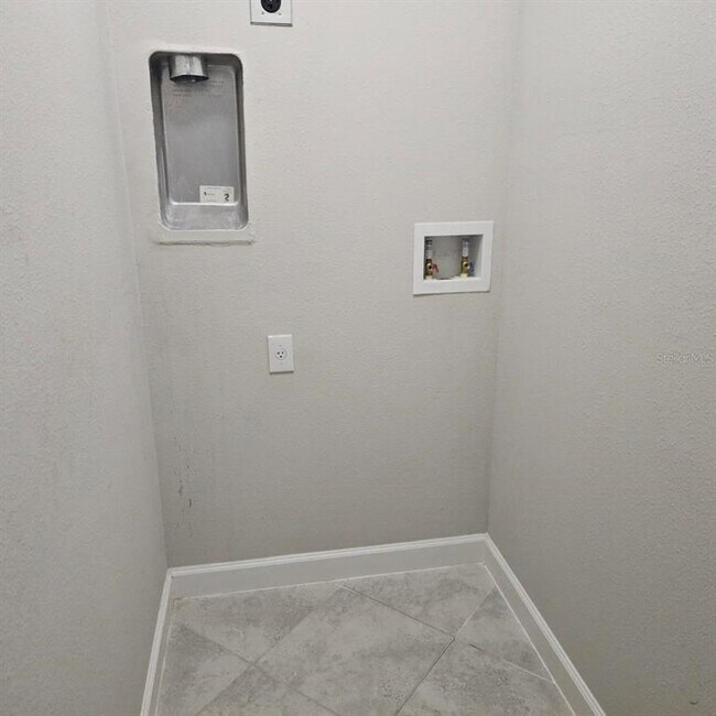 Building Photo - 10606 Bahama Woodstar Ct